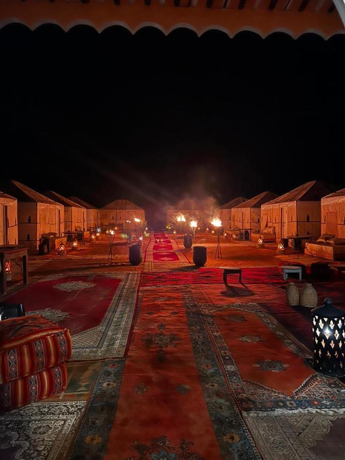 Merzouga Top Luxury Camp Екстер'єр фото