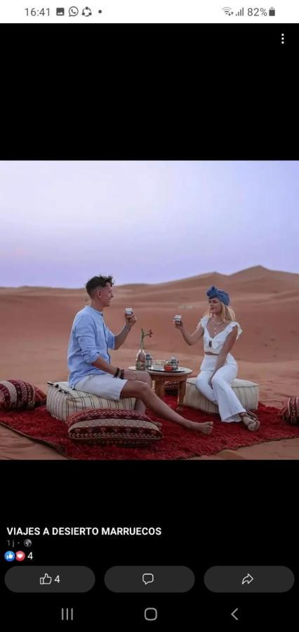 Merzouga Top Luxury Camp Екстер'єр фото