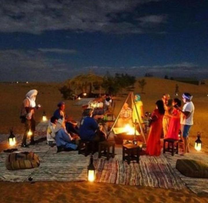 Merzouga Top Luxury Camp Екстер'єр фото