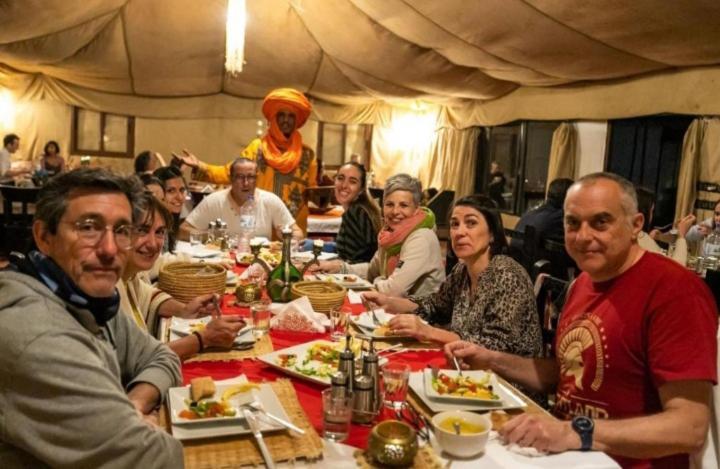 Merzouga Top Luxury Camp Екстер'єр фото