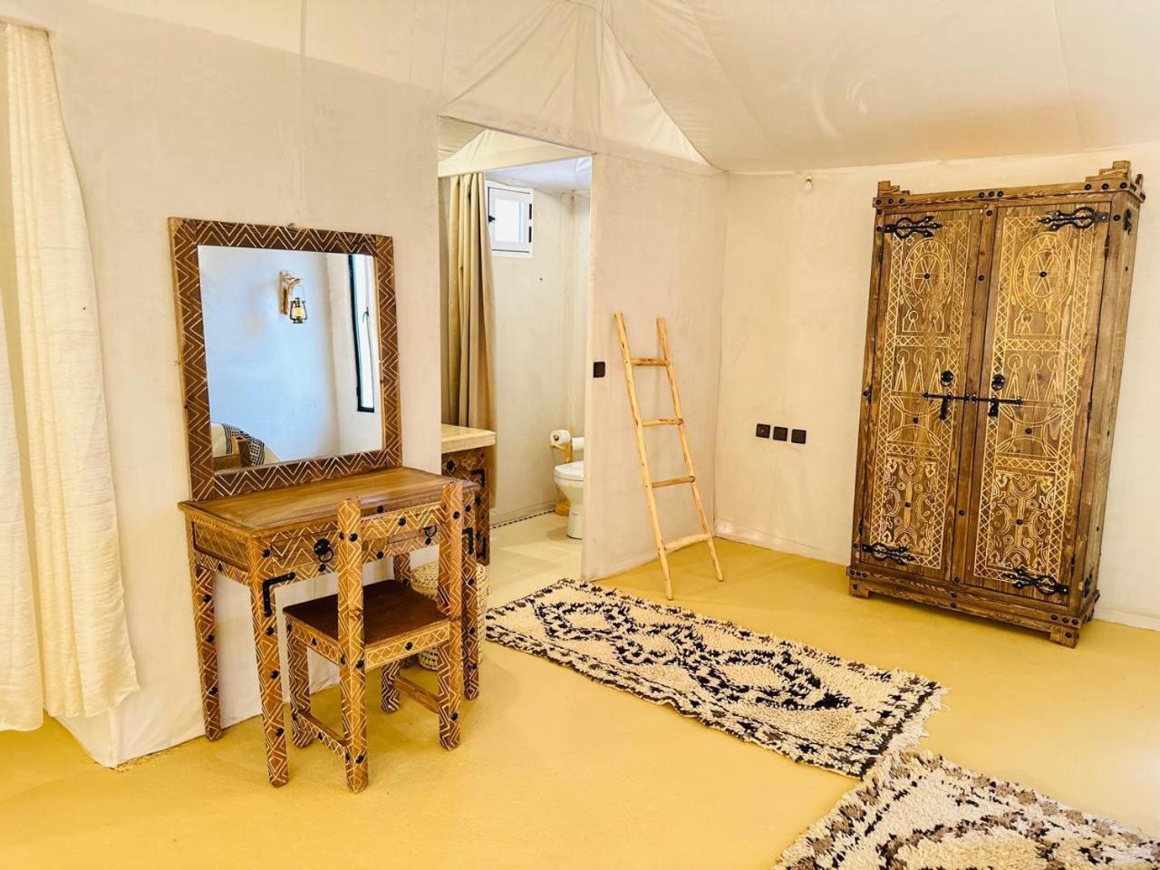 Merzouga Top Luxury Camp Екстер'єр фото