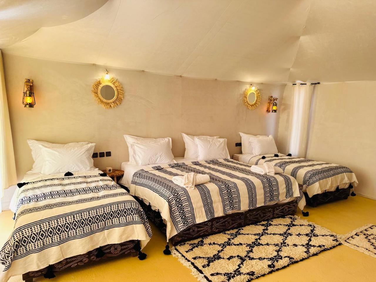 Merzouga Top Luxury Camp Екстер'єр фото